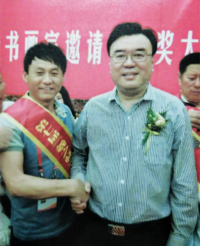 �������ώ����Ї�Ӳ�P�����f(xi��)��(hu��)��ϯ�����A��Ժ���а���ڏ��A�c��Ӱ